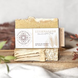 Jabón cortado artesanal vegano de aceite de germen de trigo y avena